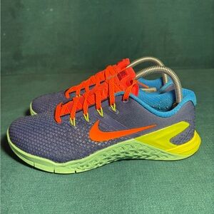 Nike Metcon 6 Deep Royal Blue Mango women’s size 8.5 shoes